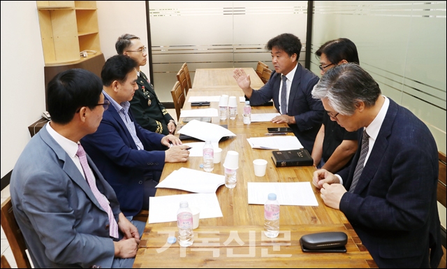 총회 산하 군선교 4개 기관 관계자들이 협의회 구성에 대해 논의하고 있다.