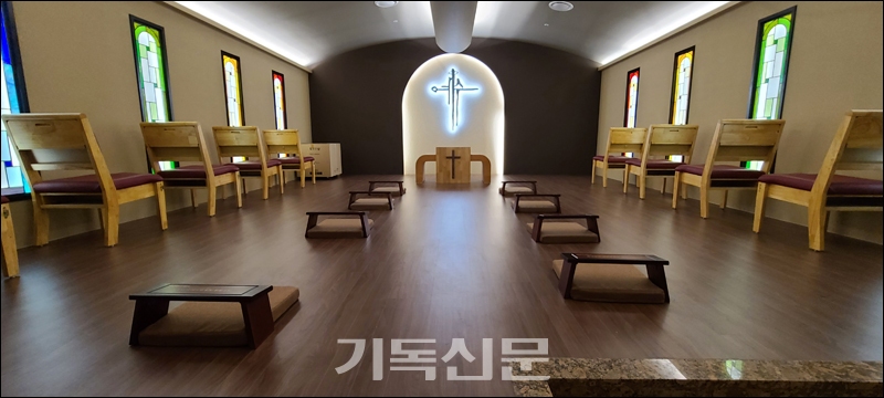 신용산교회의 기도실은 하나님과 소통하고자 하는 이에게 언제나 열려 있다.