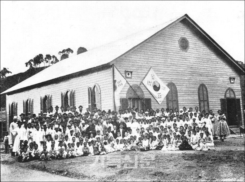 120년 전 한국교회 부흥의 진원지 역할을 한 교회들 중 하나인 원산 남동감리교회의 모습.