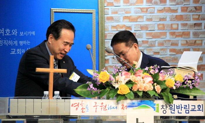함남노회는 총회고시부장 후보로 김성환 목사를 추천했다.