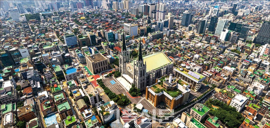 이번 총회 기간 본당과 제1교육관(본당 건물 우측 하단) 두 건물이 사용된다. 본당 건물은 본회의장으로 활용될 2~4층 최대 4500석 규모의 예배당(사진 아래)을 비롯해 기타 홀과 실이 각종 사무를 위한 공간으로, 제1교육관은 상비부와 각종 위원회의 소회의장 및 휴식 공간으로 주로 활용된다.