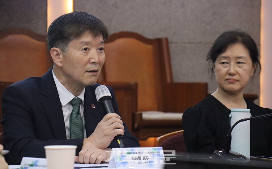 박승렬 교회협 총무