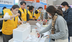 [제주항공 여객기 참사 특집] “난민촌으로 변한 무안공항에 은혜 햇살을”