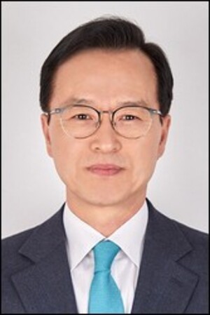 [논단] ‘왕의 귀’를 갖자!