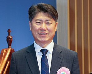 회계 남석필 장로 “투명하고 균형있는 재정집행”