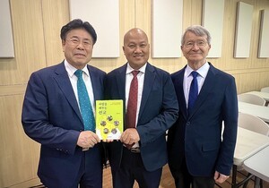 건물 아니라 사람 세우는 선교하는 부산 운화교회