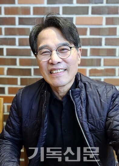 32년 차 목사 김관선이 전하는 ‘숨 고르는 비법’